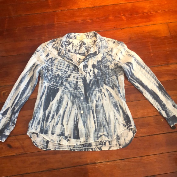 Anthropologie {cloth and stone} chambray button up - Picture 2 of 4